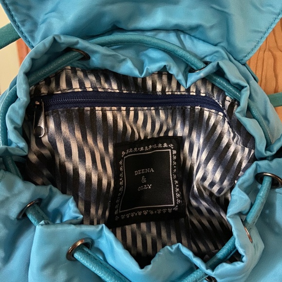 Small backpack - Picture 3 of 3